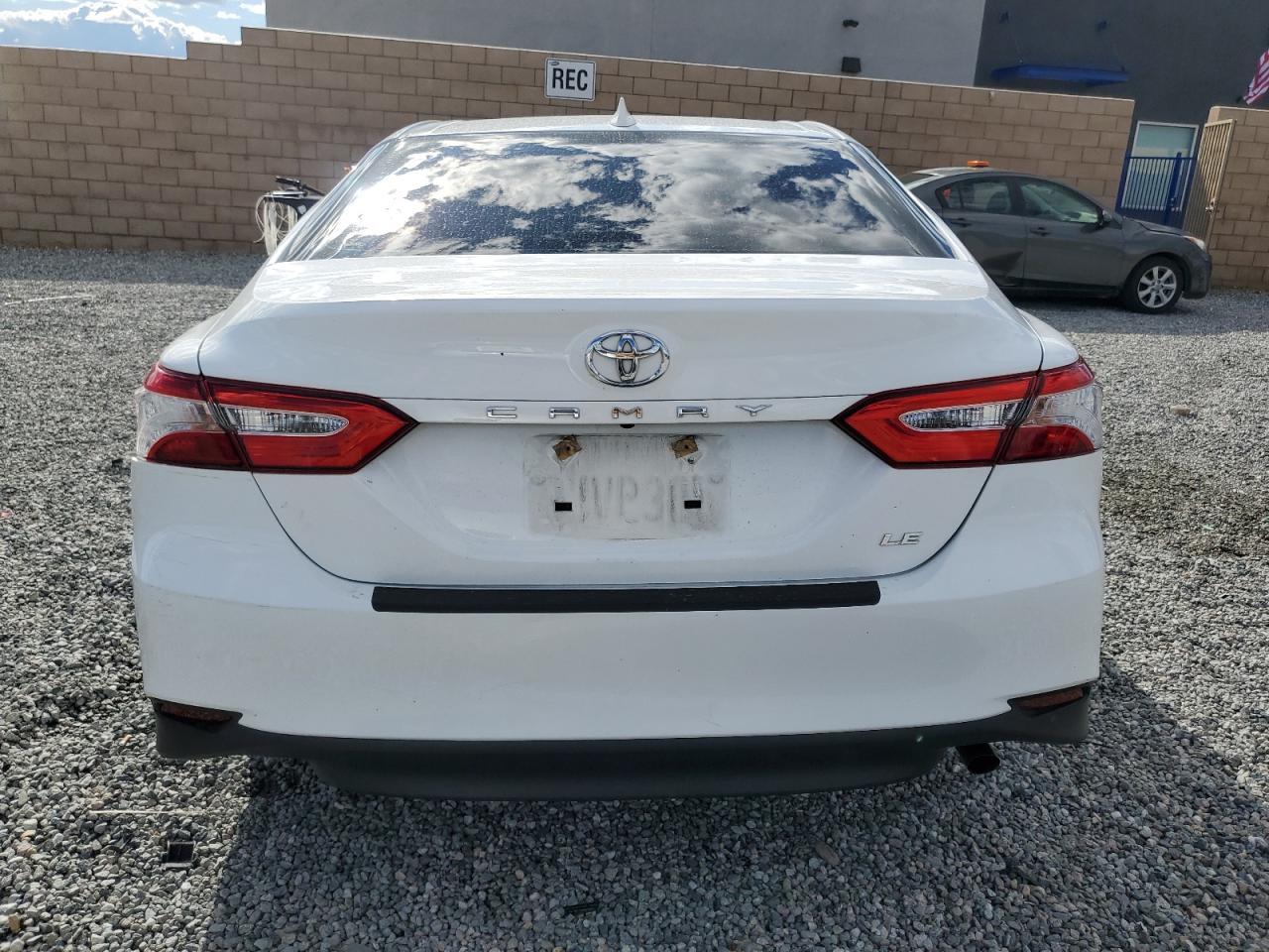 2019 TOYOTA CAMRY L - Image 6
