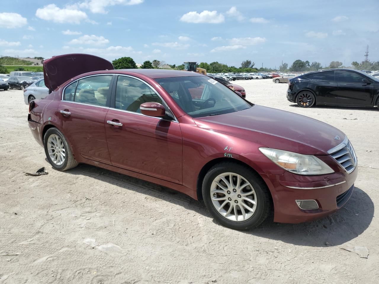 2011 HYUNDAI GENESIS 3. - Image 4