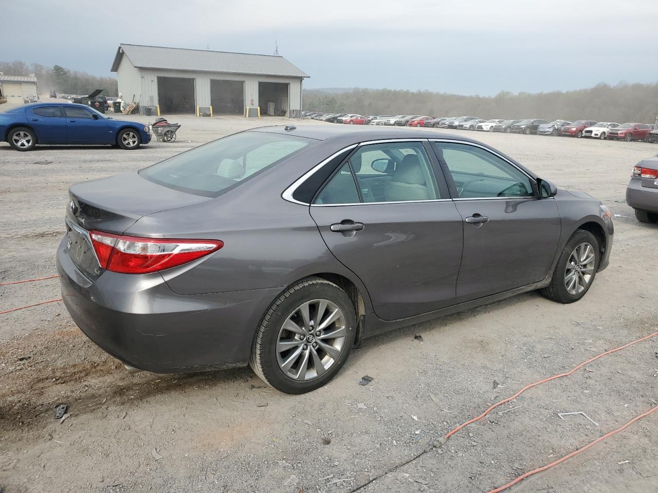 2017 TOYOTA CAMRY LE - Image 3