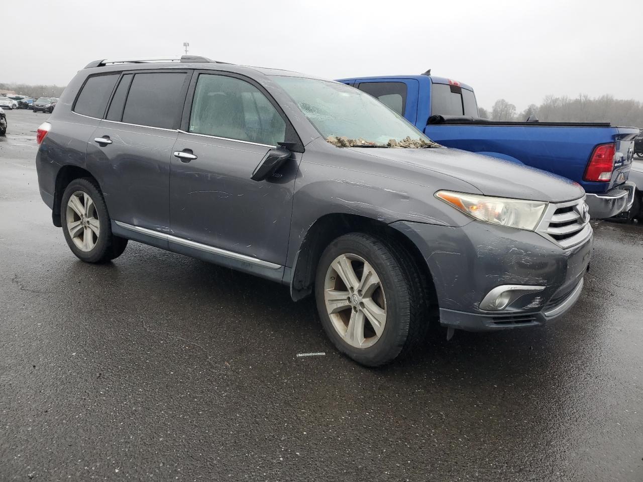 2012 TOYOTA HIGHLANDER - Image 4