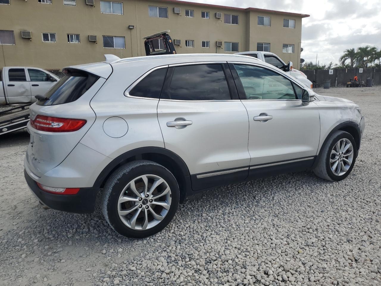 2017 LINCOLN MKC SELECT - Image 3
