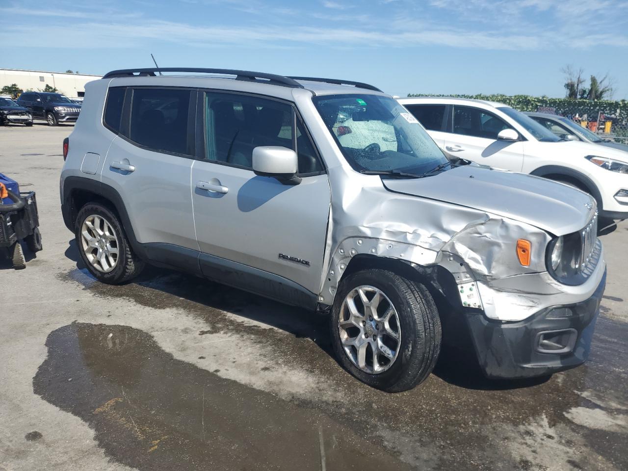 2016 JEEP RENEGADE L - Фото 4