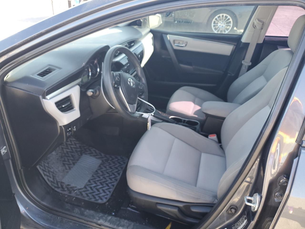 2015 TOYOTA COROLLA L - Фото 7