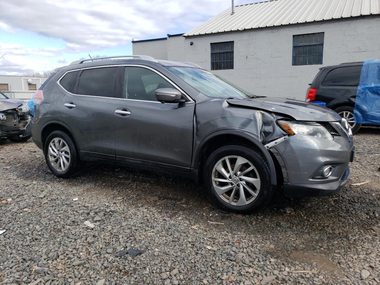 2015 NISSAN ROGUE S - Image 4