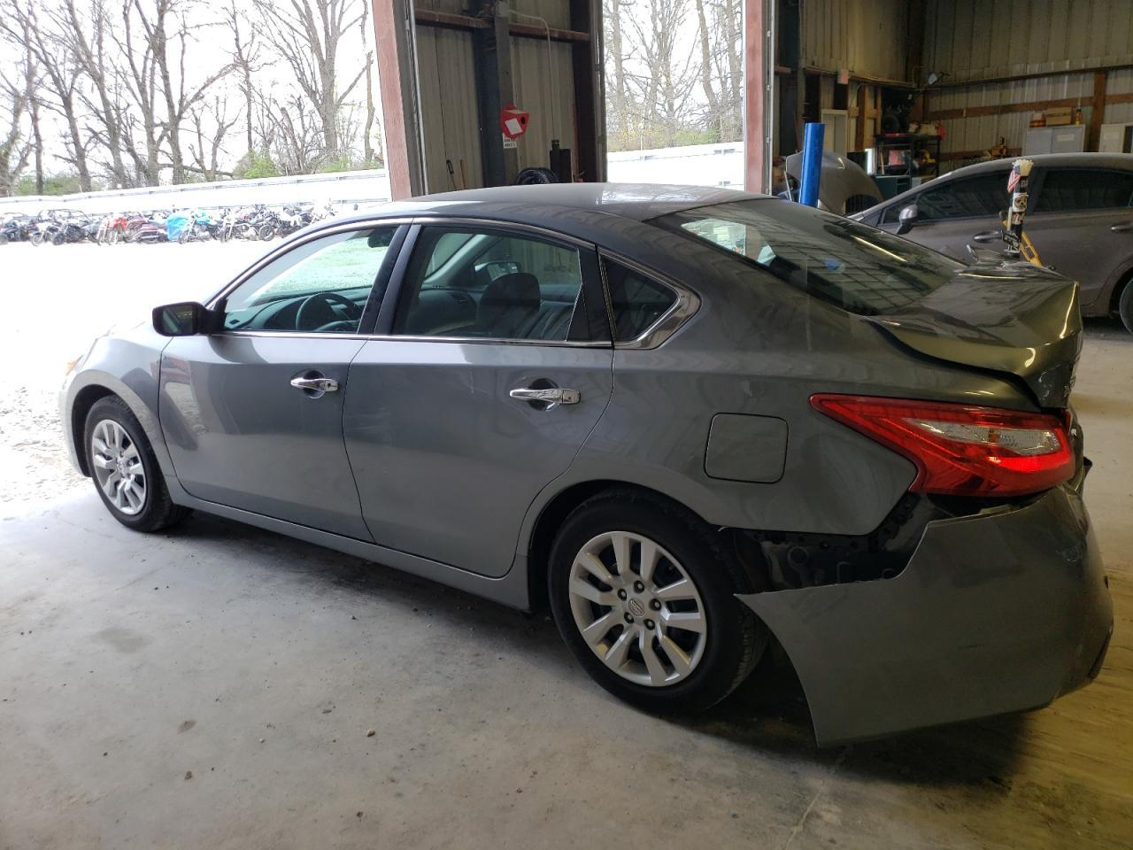 2017 NISSAN ALTIMA 2.5 - Фото 2