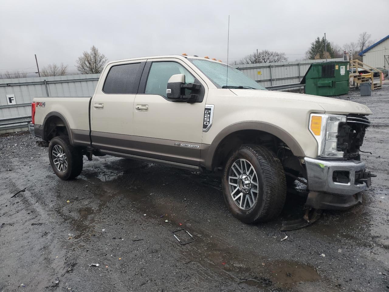 2017 FORD F250 SUPER - Image 4