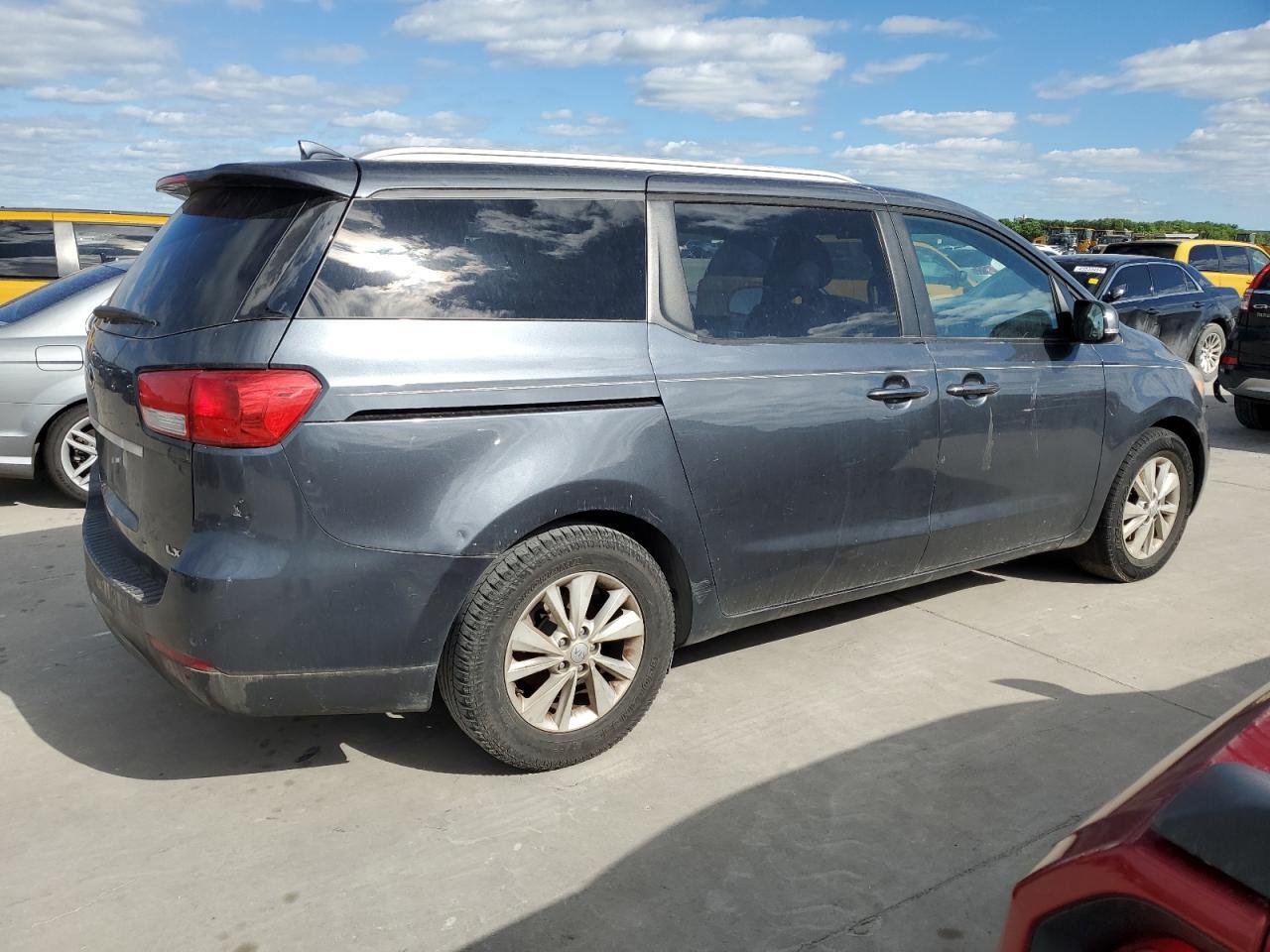 2016 KIA SEDONA LX - Фото 3