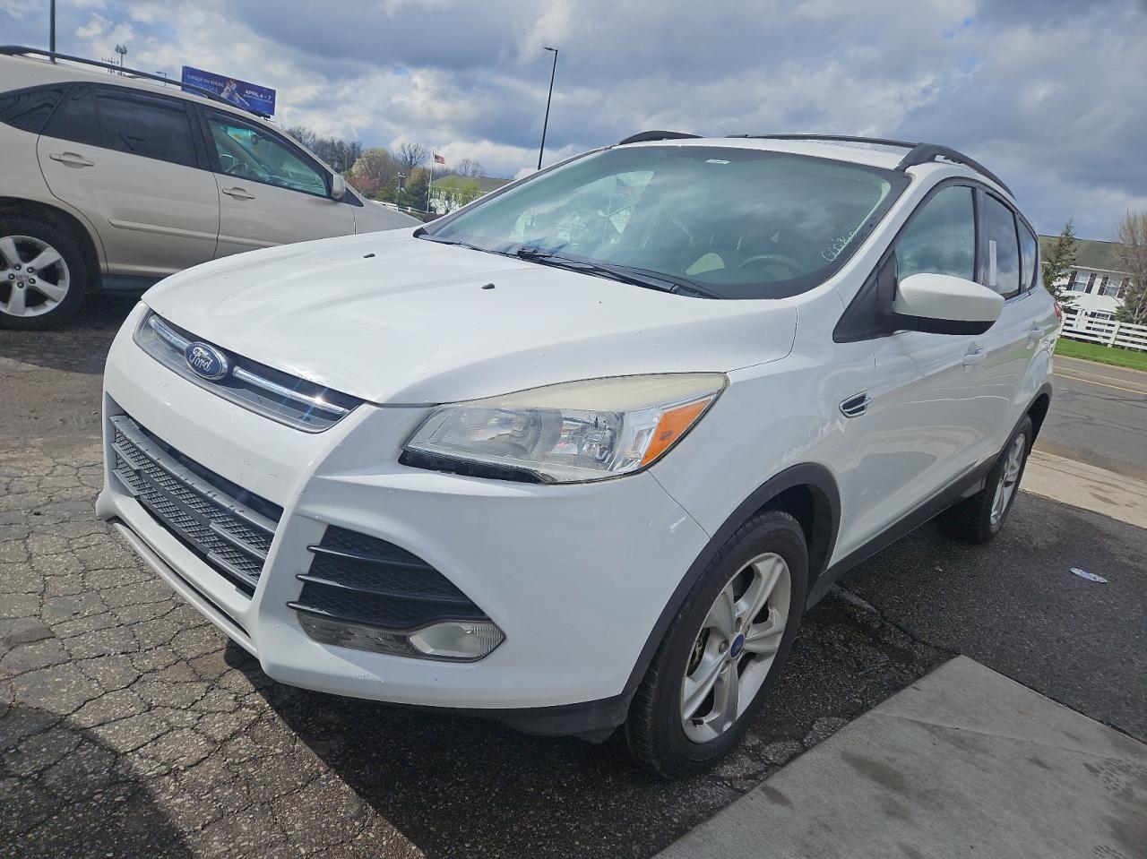 2013 FORD ESCAPE SE - Фото 2