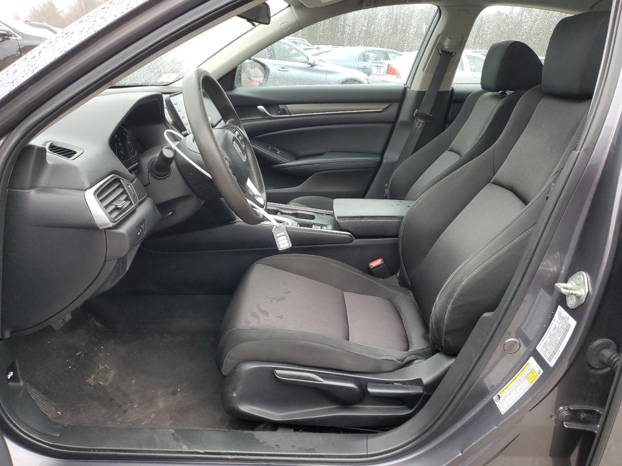 2018 HONDA ACCORD LX - Image 7