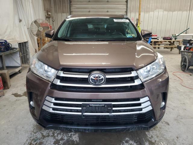 2019 Toyota Highlander Se - Фото 5