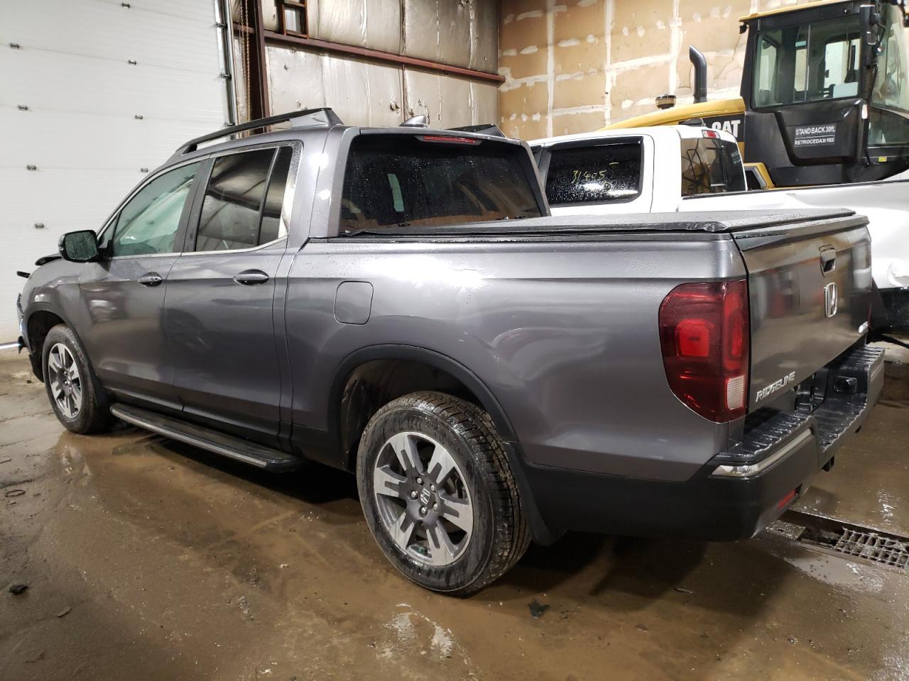 2017 HONDA RIDGELINE - Фото 2
