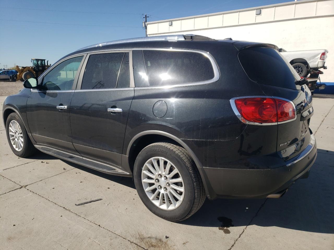2011 BUICK ENCLAVE CX - Фото 2