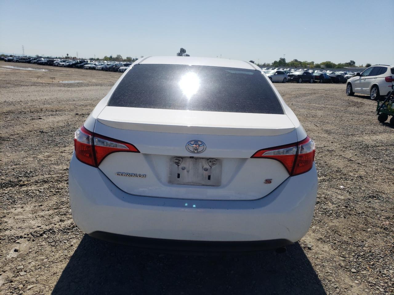 2015 TOYOTA COROLLA L - Image 6