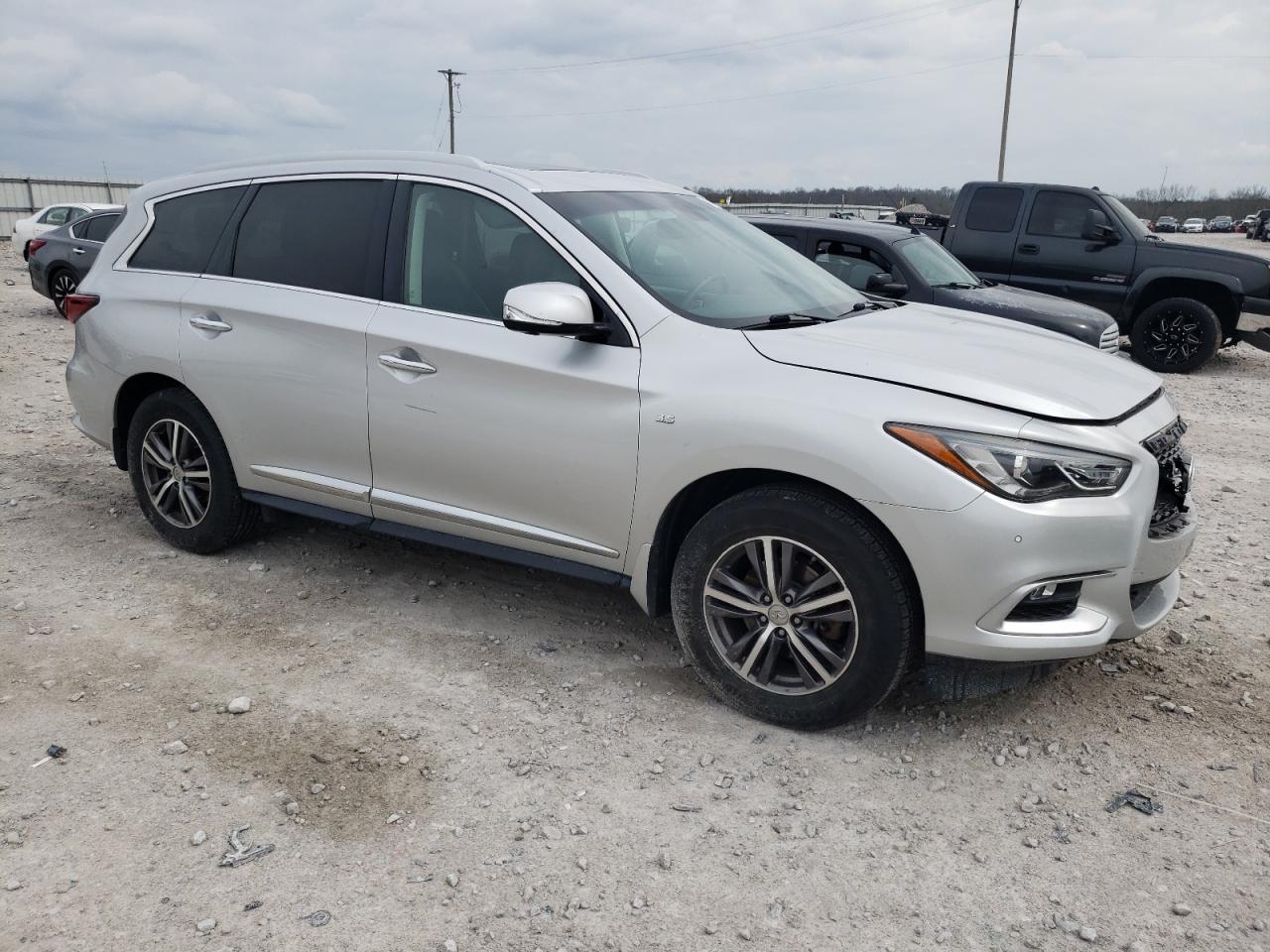 2016 INFINITI QX60 - Фото 4