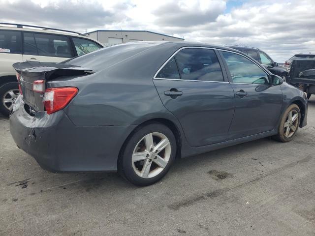 2014 Toyota Camry L - Фото 3