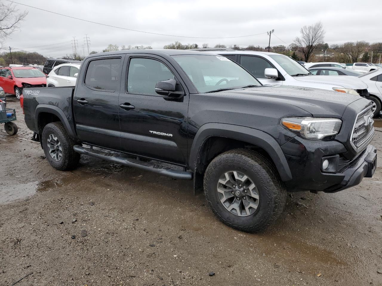 2017 TOYOTA TACOMA DOU - Фото 4