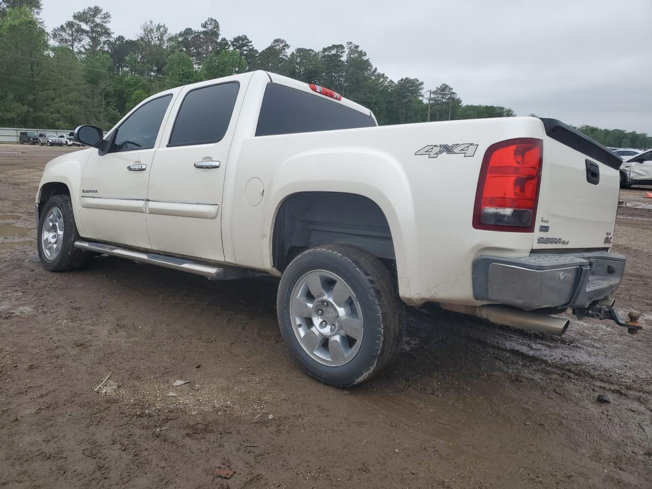 2011 GMC SIERRA K15 - Image 2