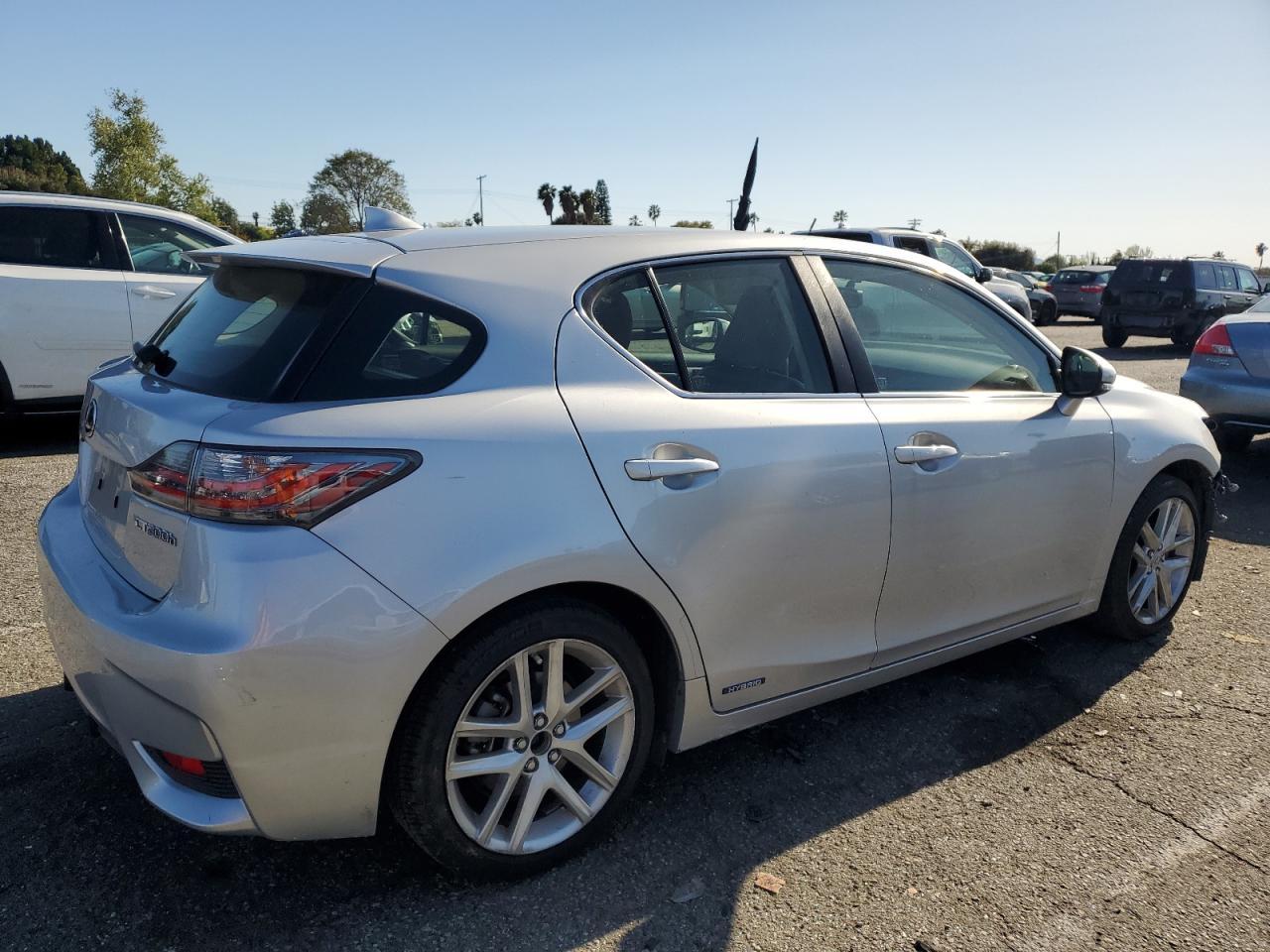 2016 LEXUS CT 200 - Image 3