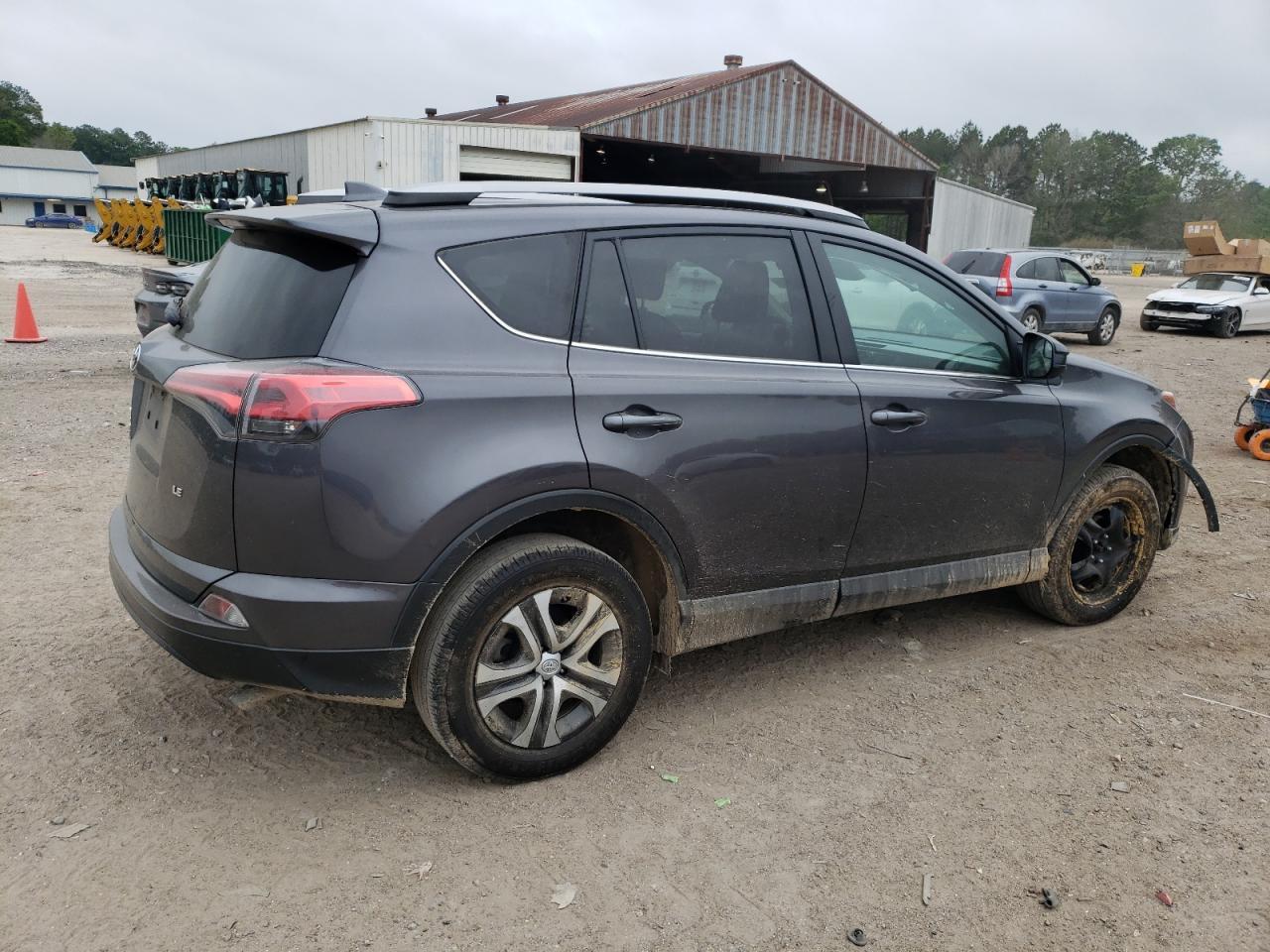 2017 TOYOTA RAV4 LE - Image 3