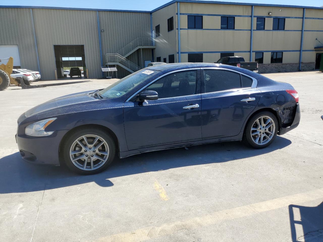 2011 NISSAN MAXIMA S