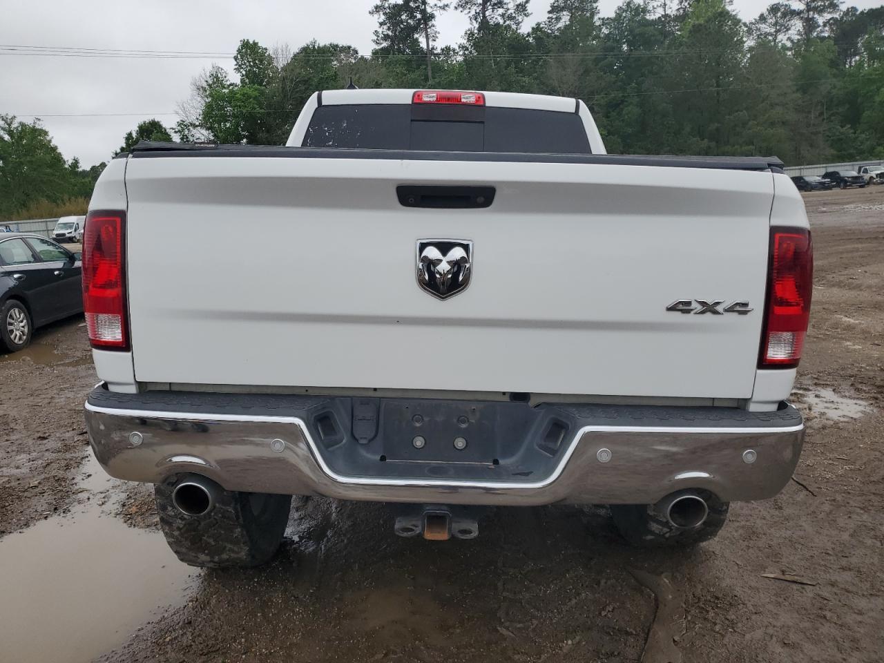 2015 RAM 1500 SLT - Image 6