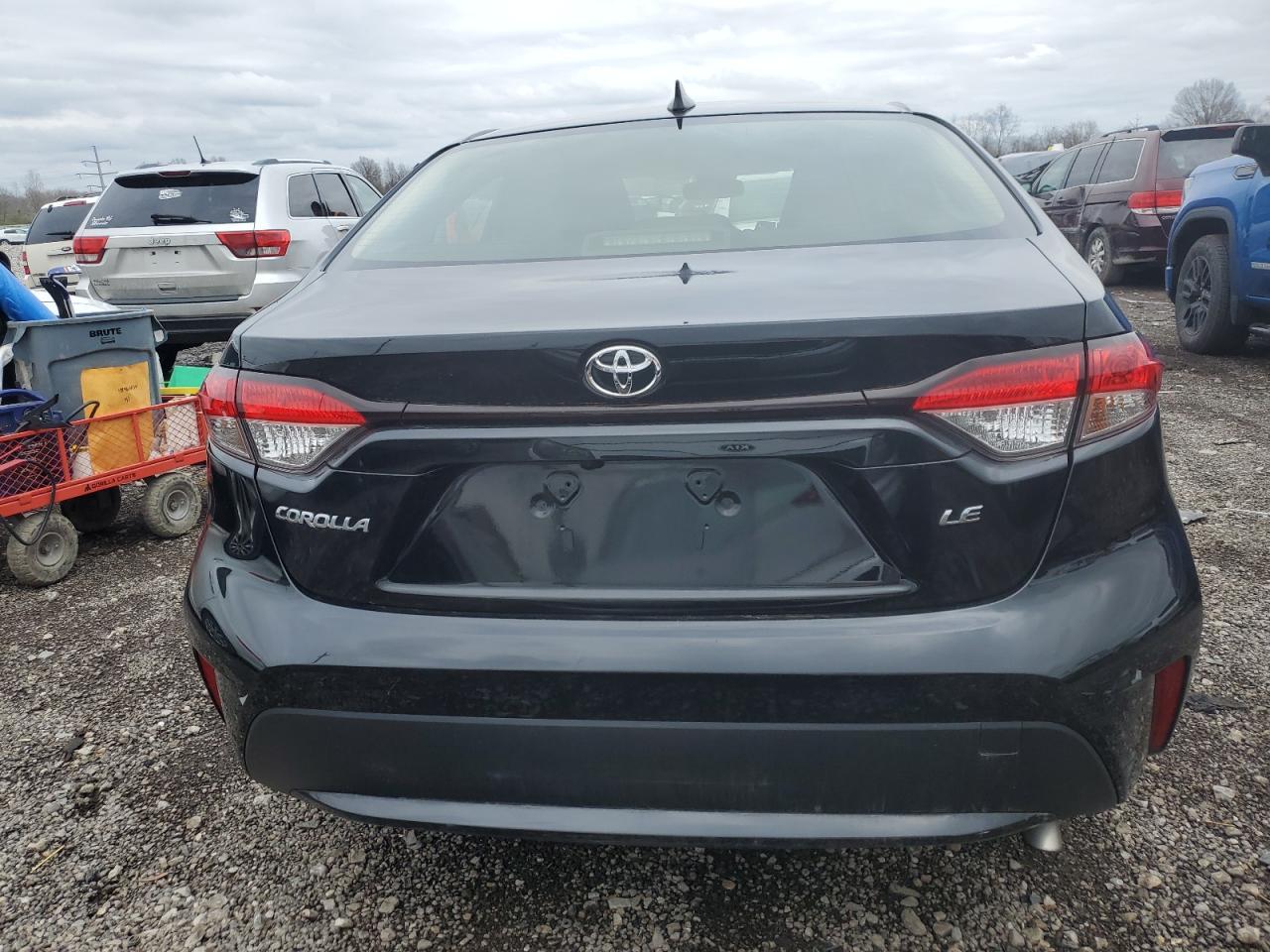 2021 TOYOTA COROLLA LE - Фото 6