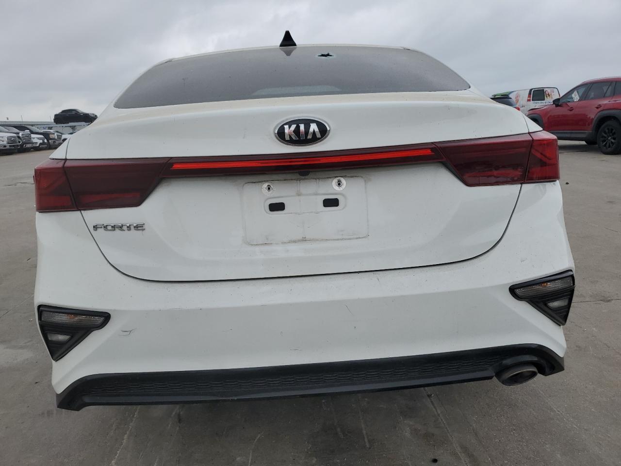 2021 KIA FORTE FE - Фото 6