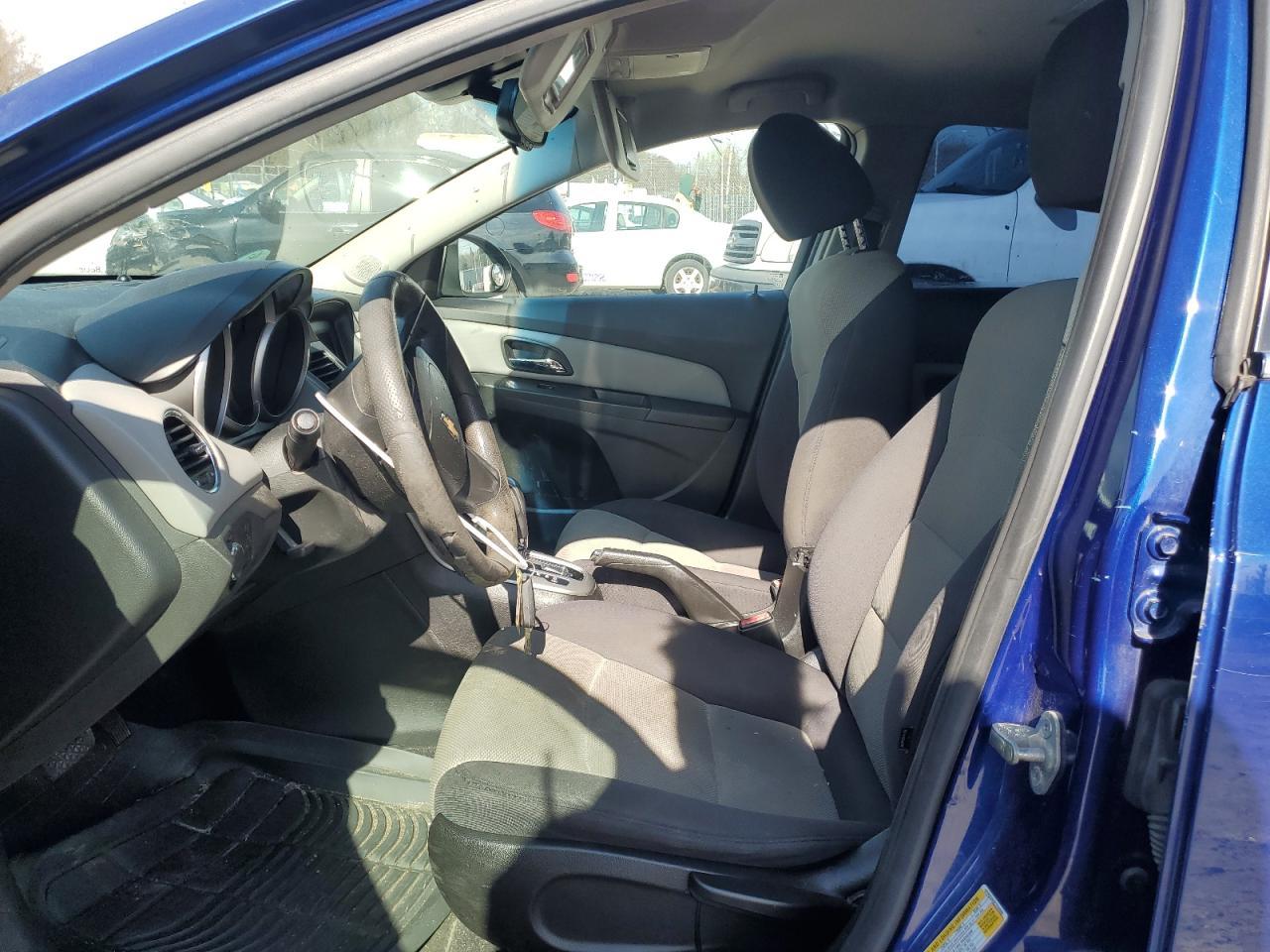 2012 CHEVROLET CRUZE LS - Image 7