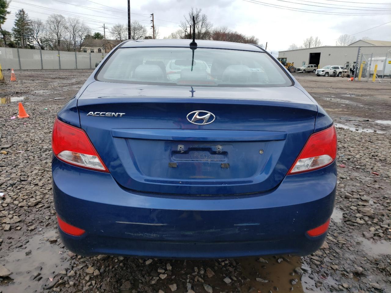 2017 HYUNDAI ACCENT SE - Image 6