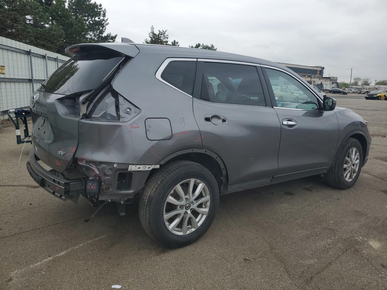 2017 NISSAN ROGUE S - Фото 3