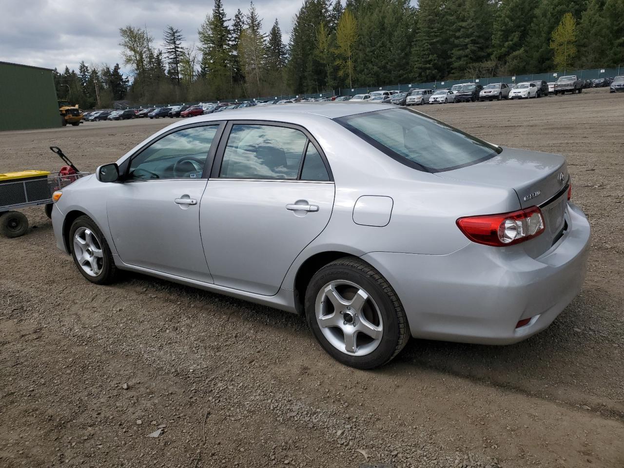 2013 TOYOTA COROLLA BA - Image 2
