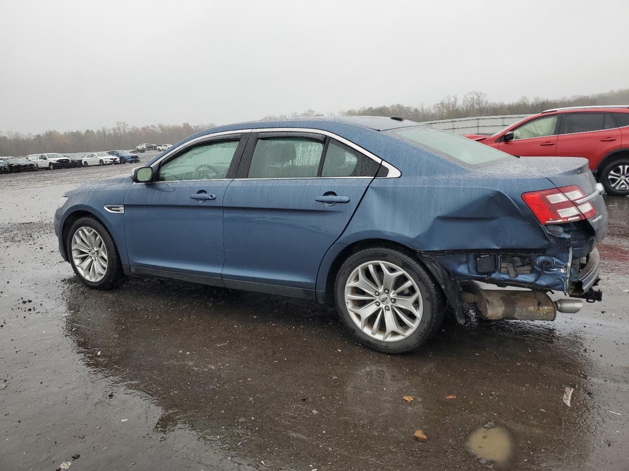 2018 FORD TAURUS LIM - Image 2