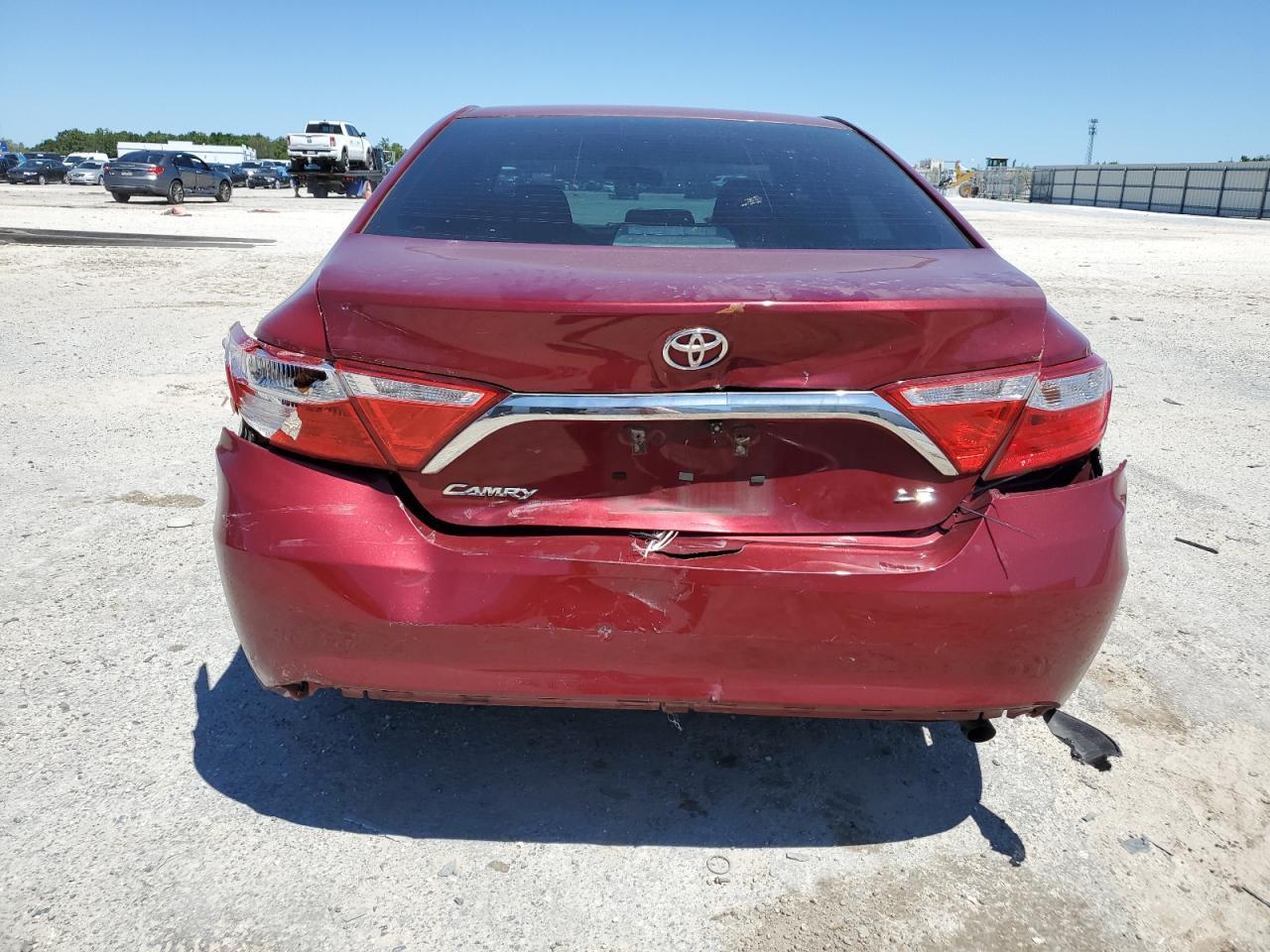 2016 TOYOTA CAMRY LE - Image 6