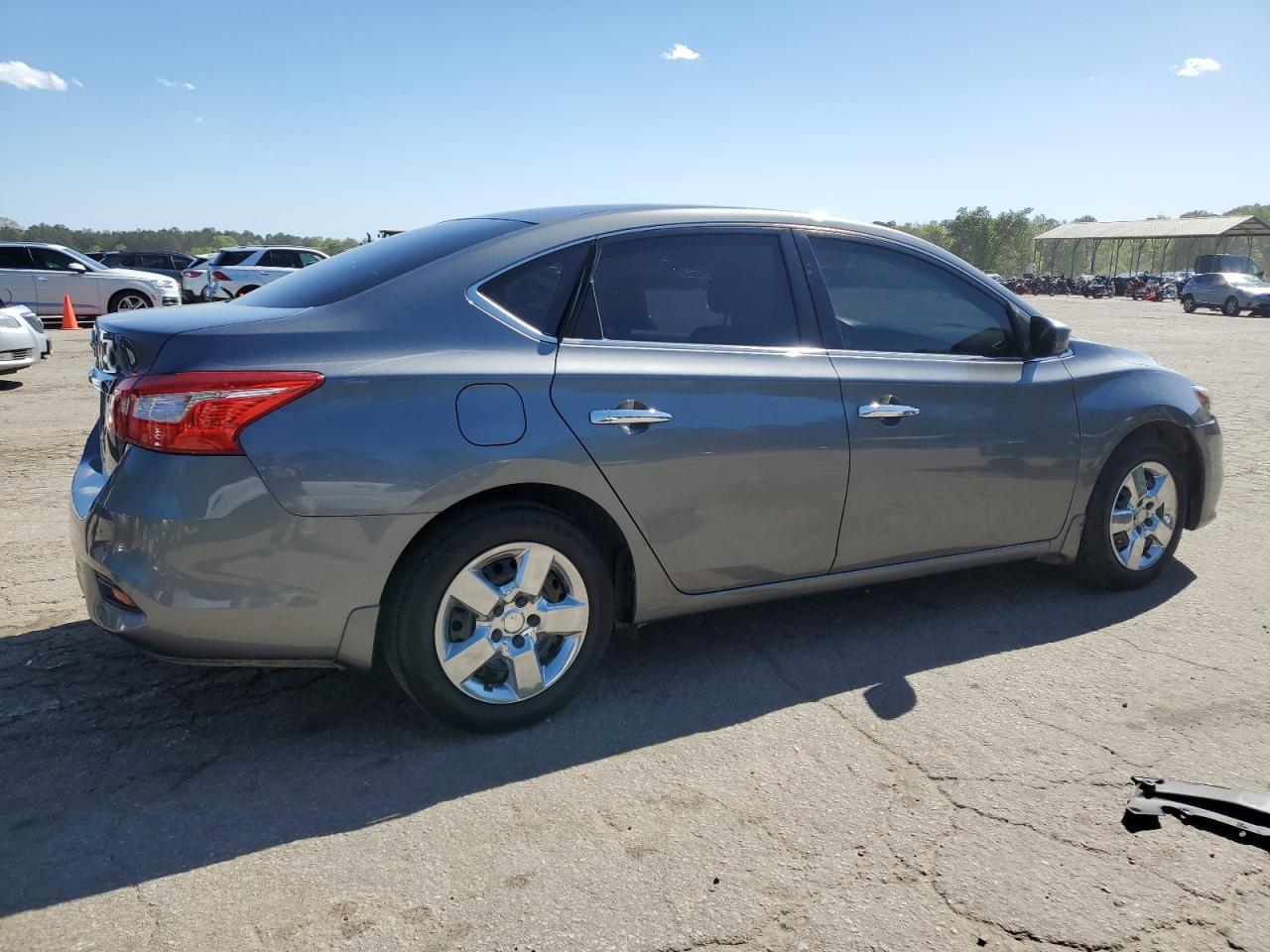 2017 NISSAN SENTRA S - Фото 3