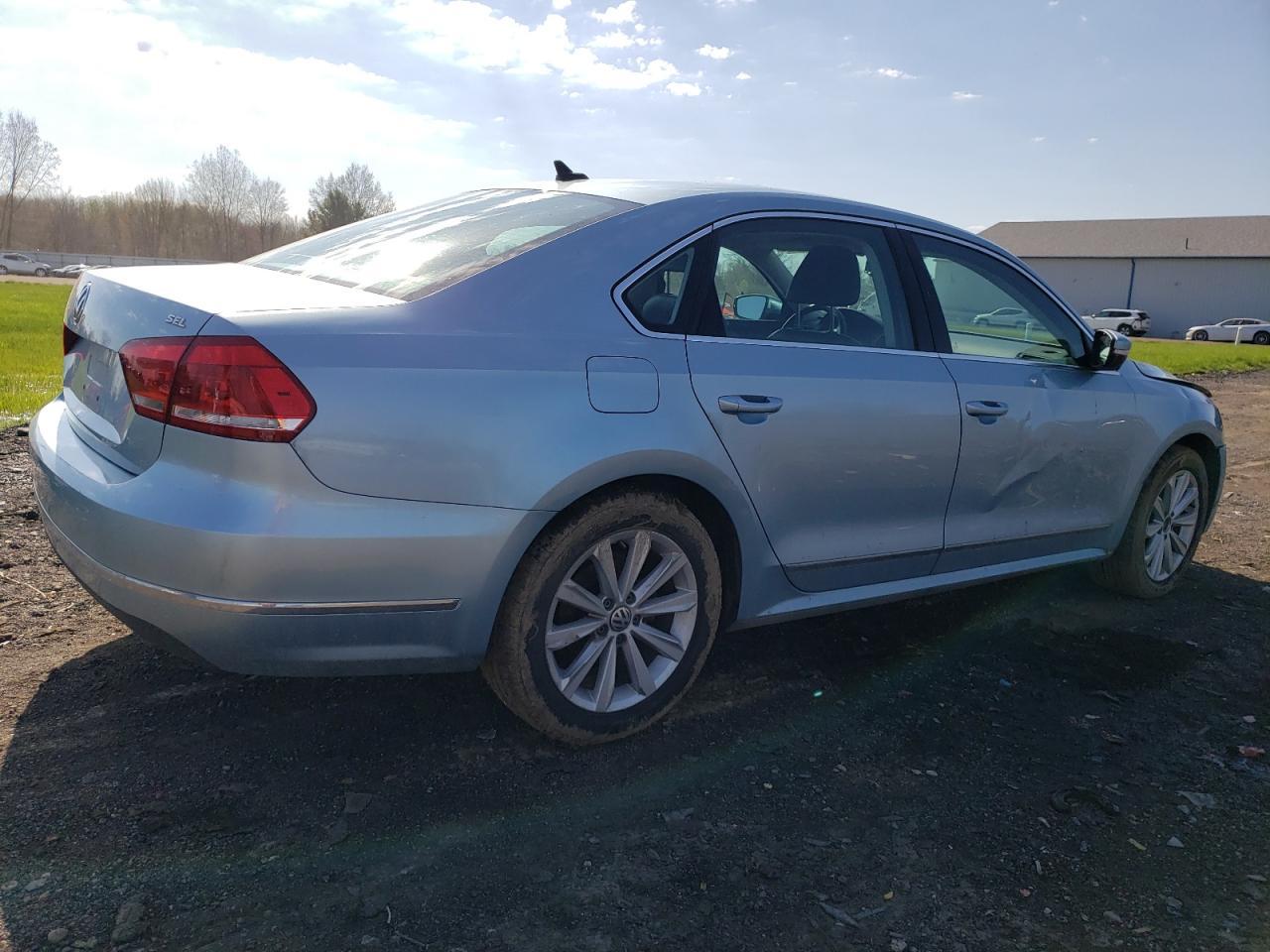 2013 VOLKSWAGEN PASSAT SEL - Фото 3