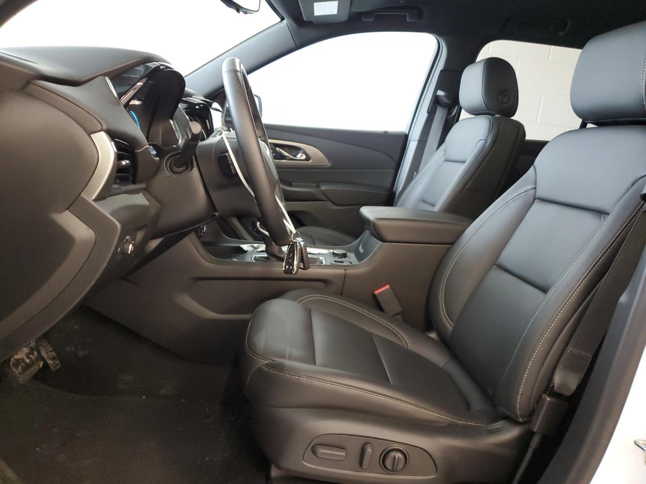 2023 CHEVROLET TRAVERSE L - Image 7