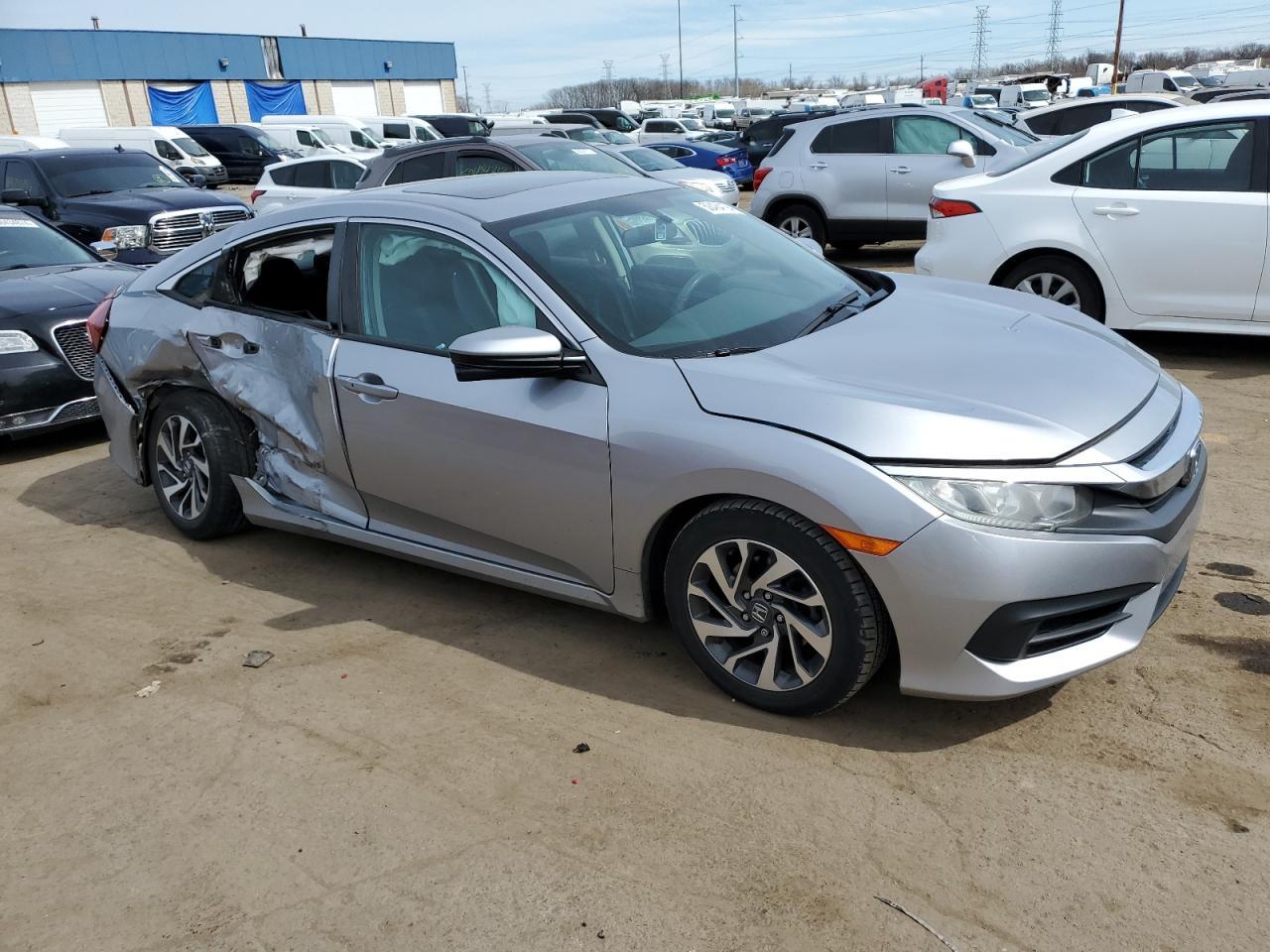 2016 HONDA CIVIC EX - Фото 4