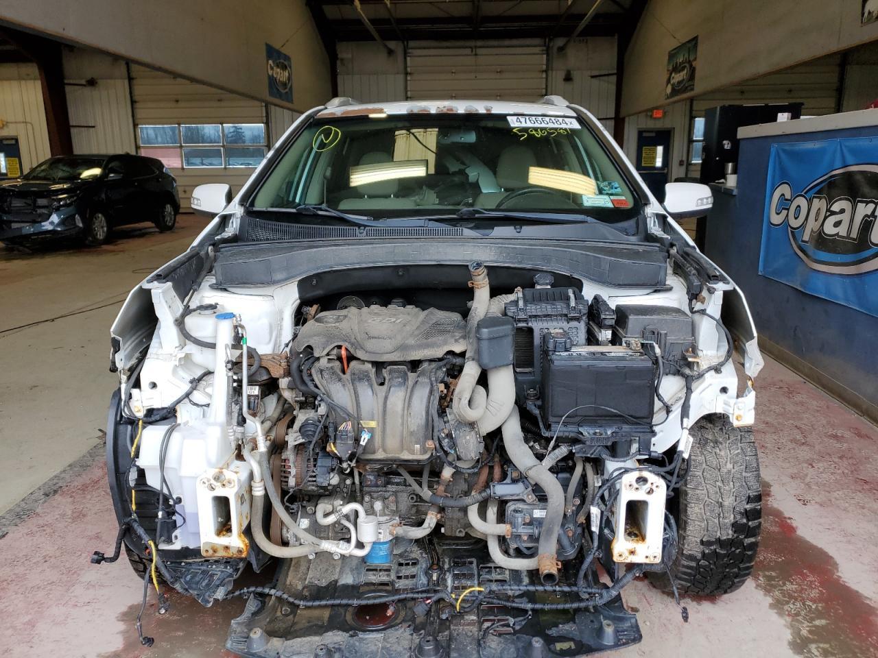 2015 KIA SORENTO LX - Image 5