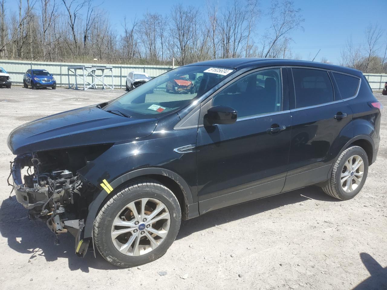 2017 FORD ESCAPE SE car image