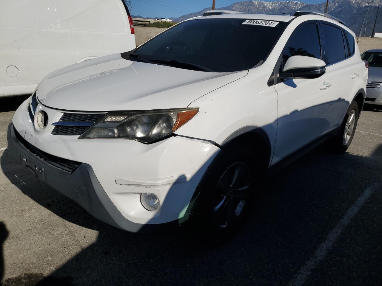 2015 TOYOTA RAV4 XLE