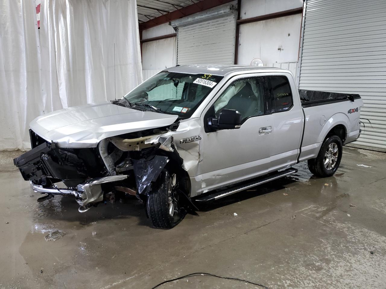 2017 FORD F150 SUPER