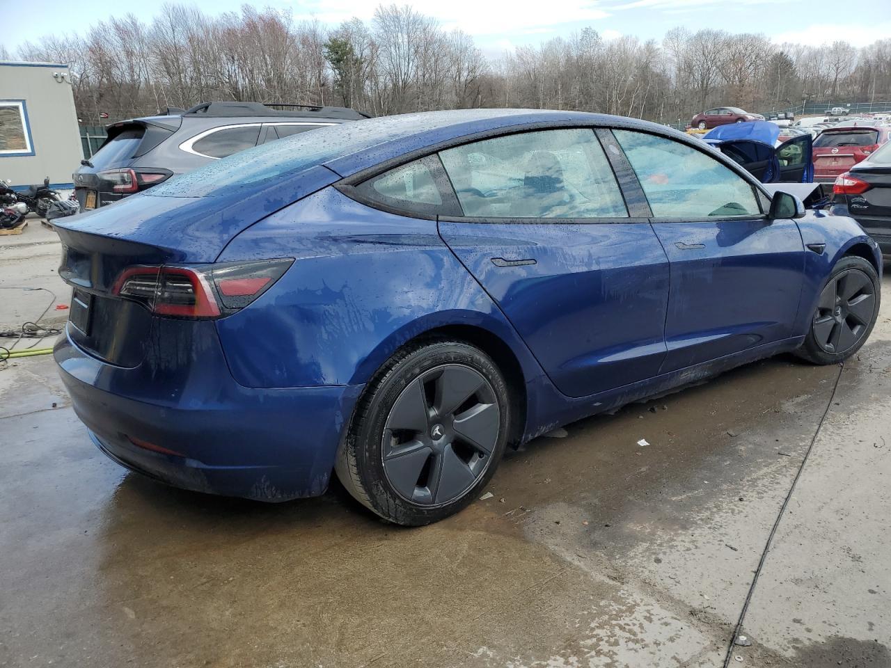 2021 TESLA MODEL 3 - Фото 3