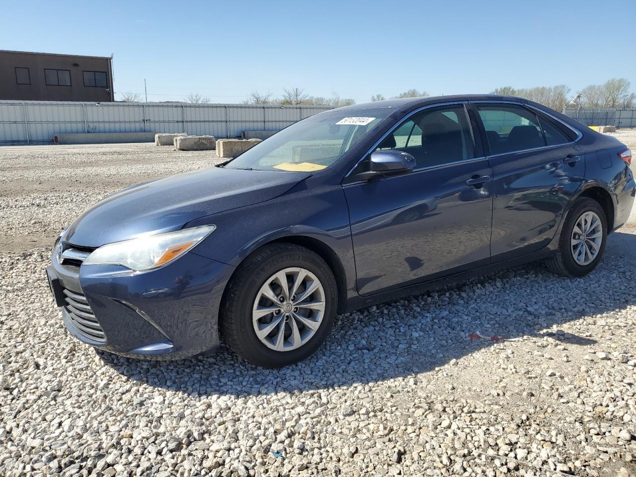 2016 TOYOTA CAMRY LE
