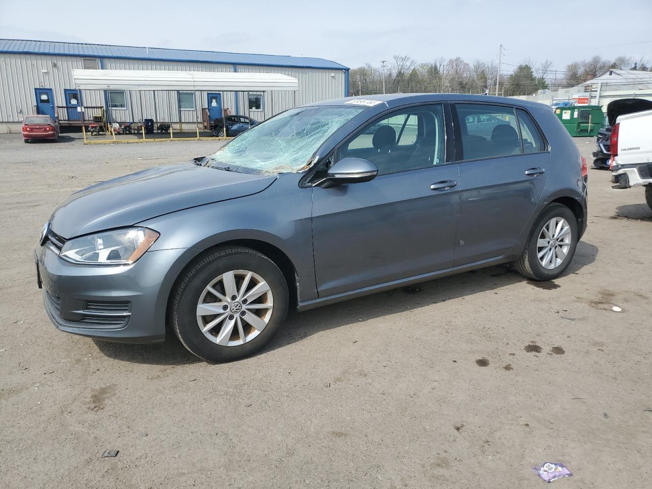 2016 VOLKSWAGEN GOLF S/SE