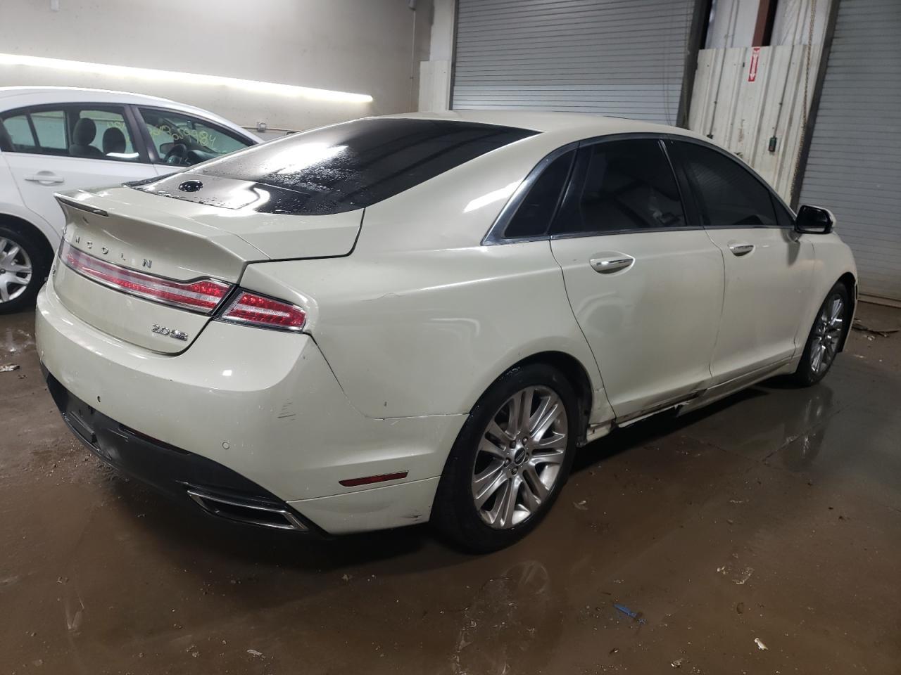2014 LINCOLN MKZ HYBRID - Фото 3