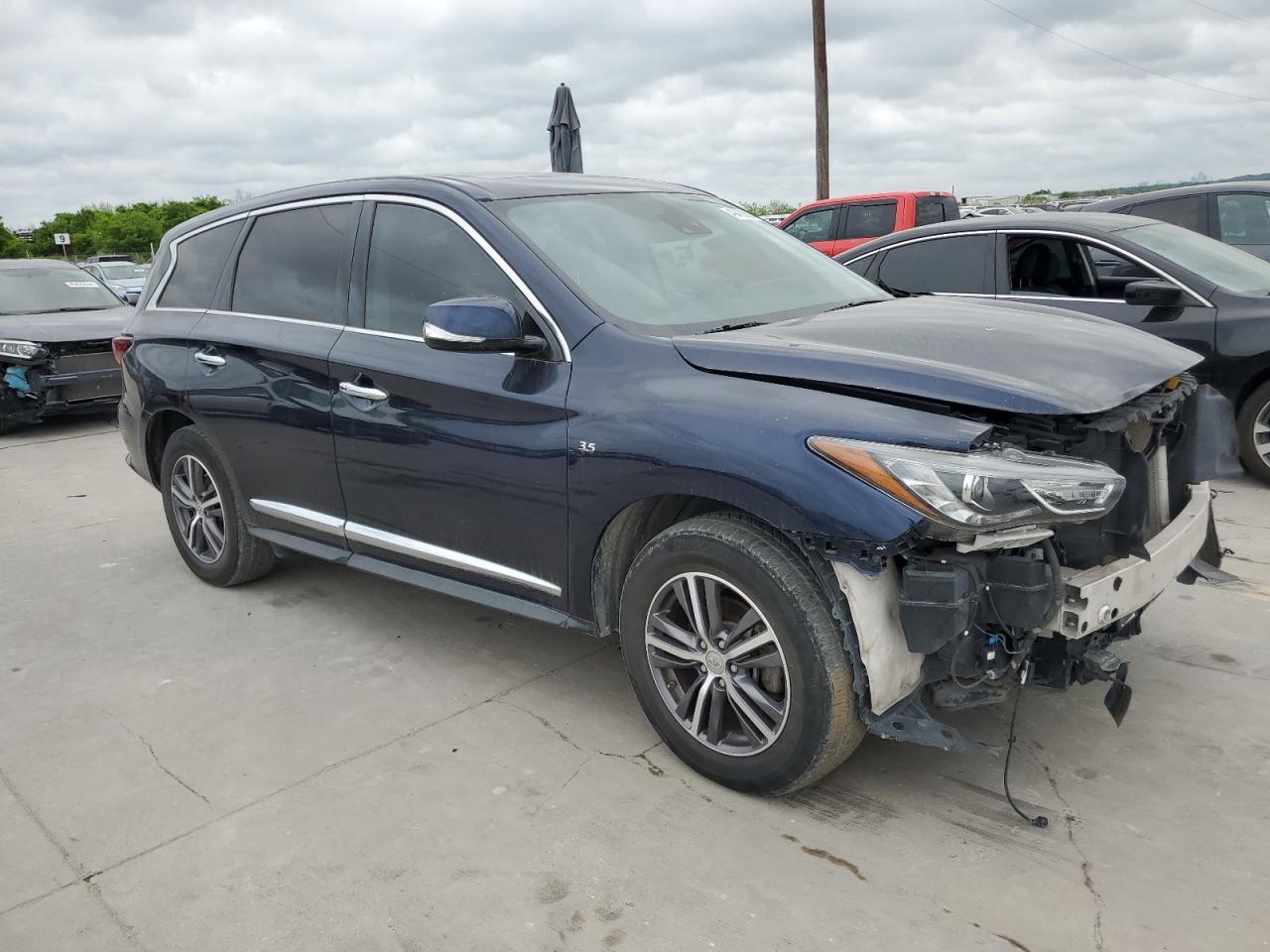 2019 INFINITI QX60 LUXE - Image 4