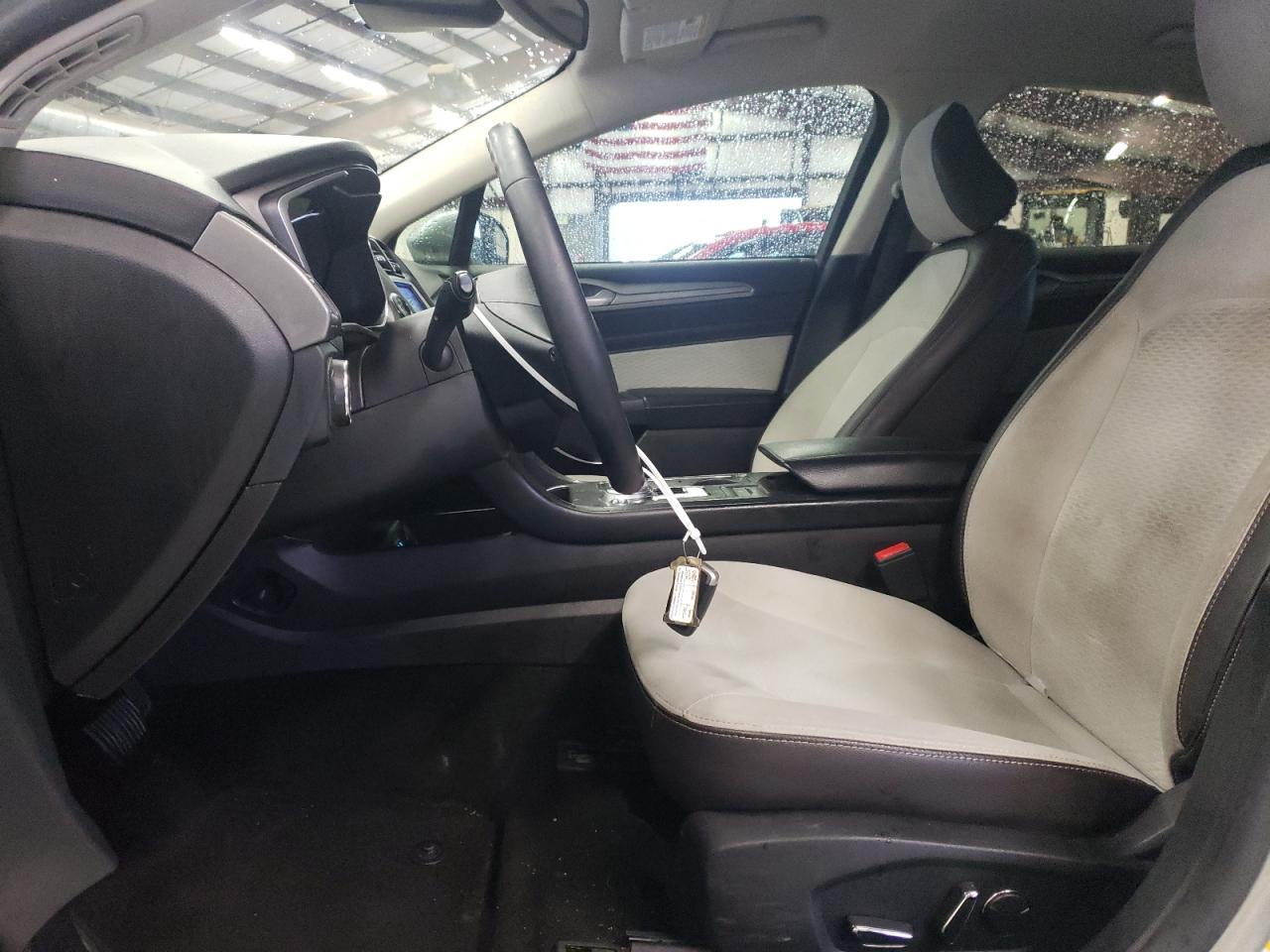 2020 FORD FUSION SE - Фото 7