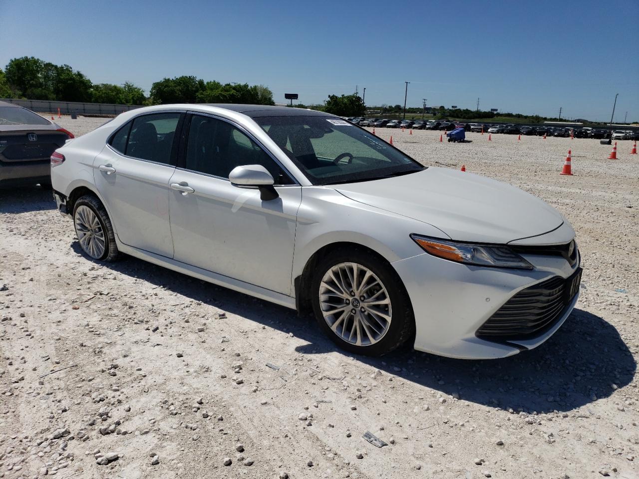 2018 TOYOTA CAMRY L - Image 4