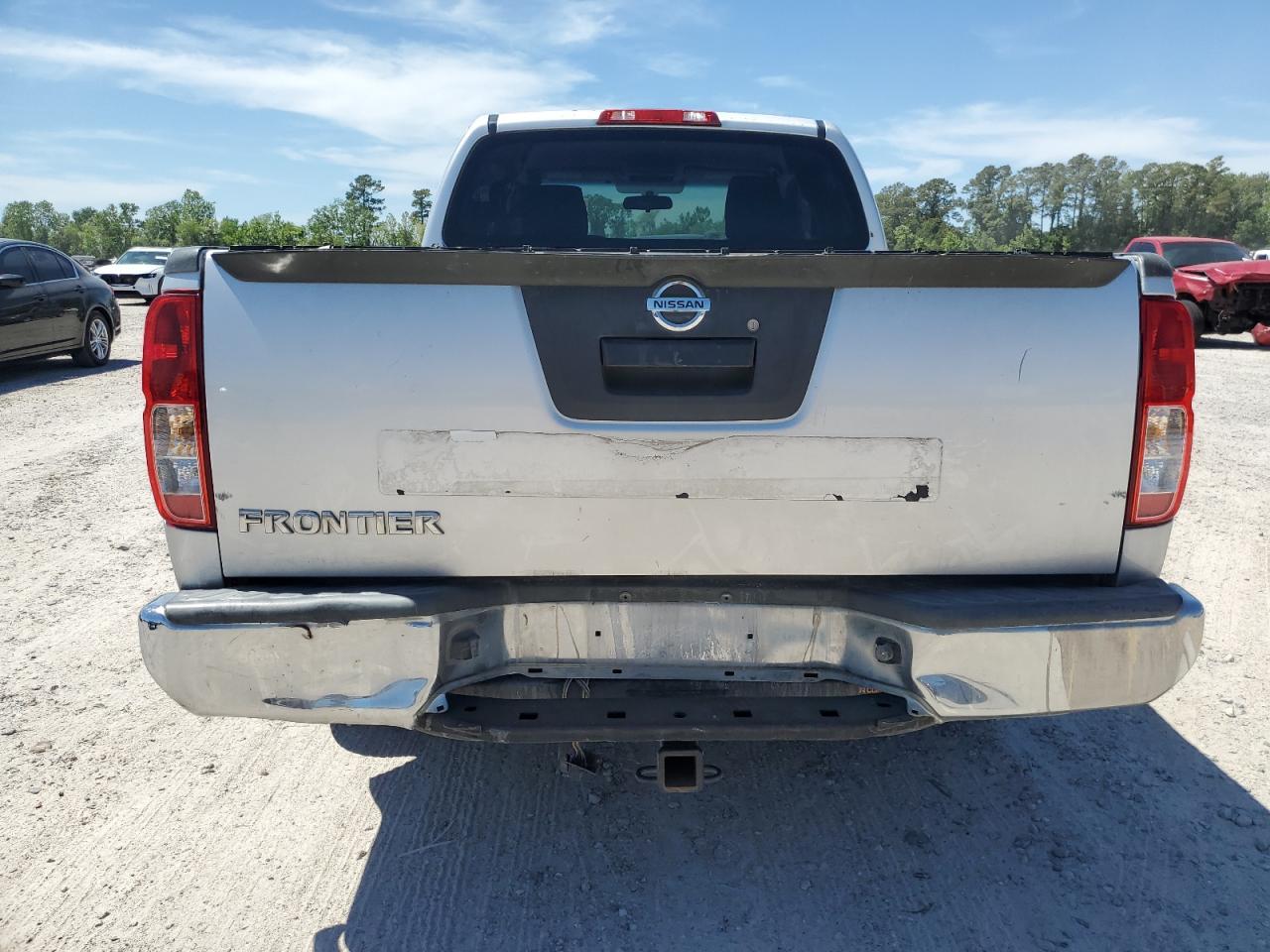 2016 NISSAN FRONTIER S - Фото 6