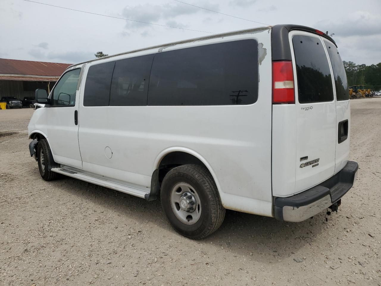 2012 CHEVROLET EXPRESS G3 - Image 2